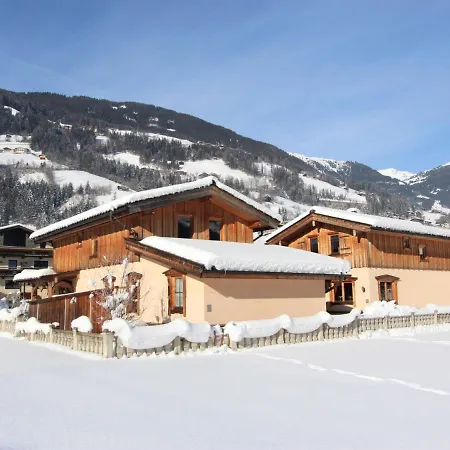 Schwendau-1 Ferienhaus