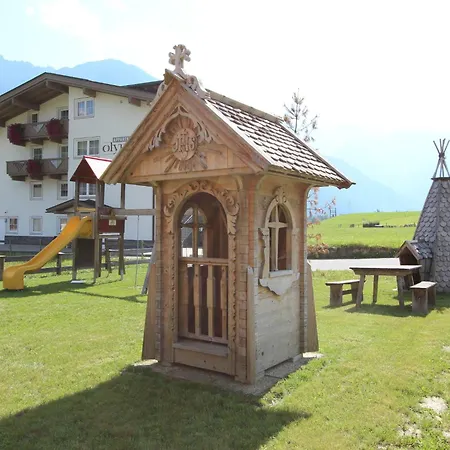 Schwendau-1 Ferienhaus Hippach